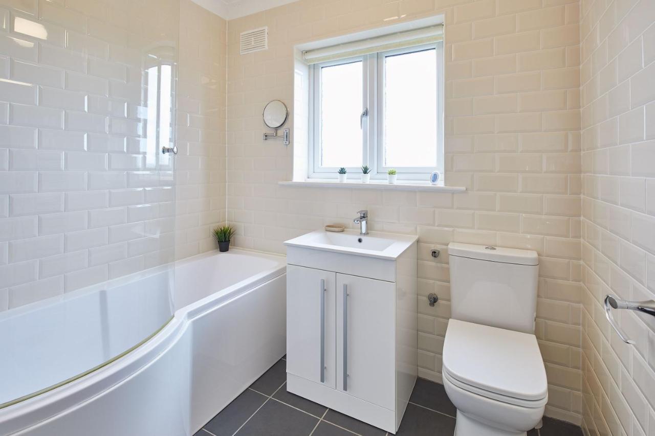 Host & - Coach Holiday home