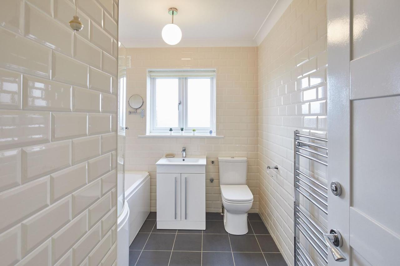 Host & - Coach Holiday home *